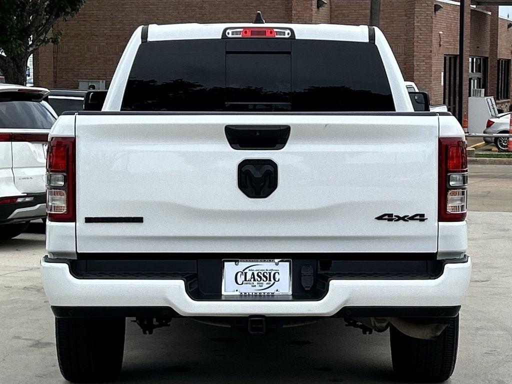 RAM 1500 Big Horn Crew Cab SWB 4WD 2023