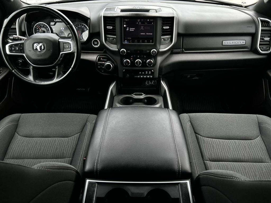 RAM 1500 Big Horn Crew Cab SWB 4WD 2023