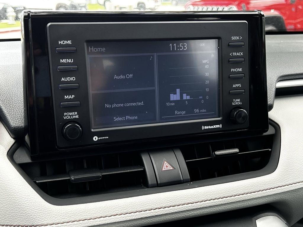 Toyota RAV4 XLE 2021