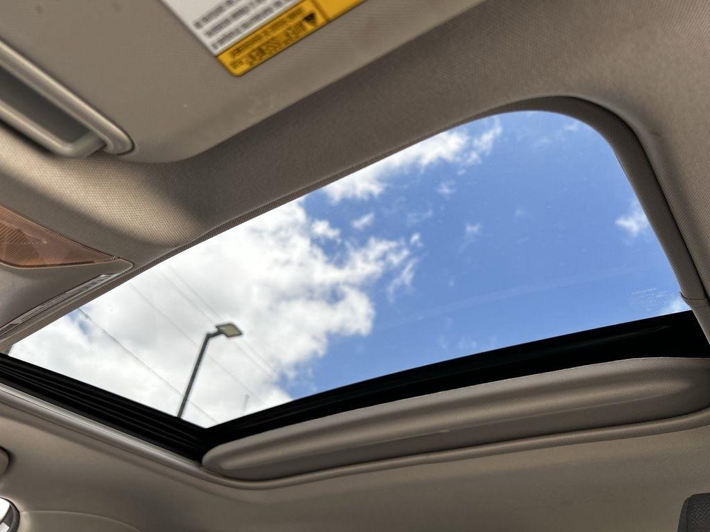 Toyota RAV4 XLE 2021