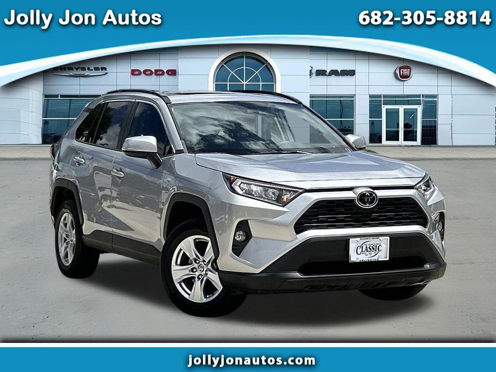 Toyota RAV4 XLE 2021