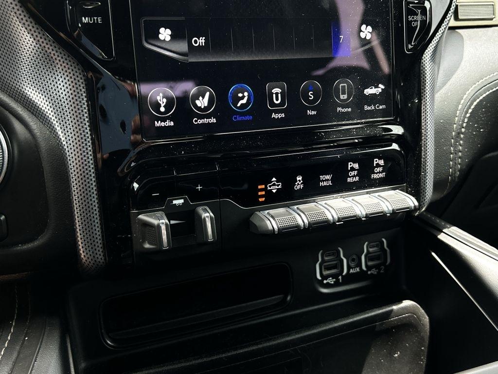 RAM 1500 Limited Crew Cab SWB 4WD 2021
