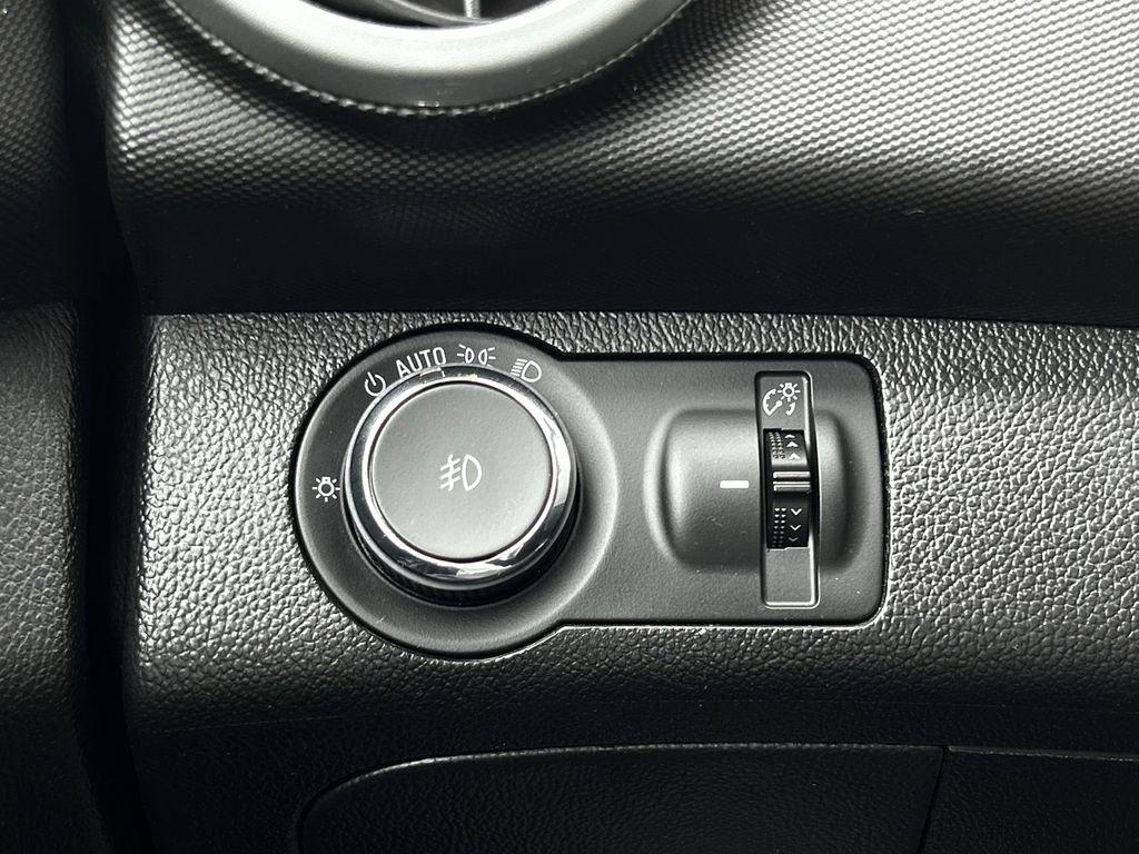 Chevrolet Sonic RS Auto 5-Door 2013