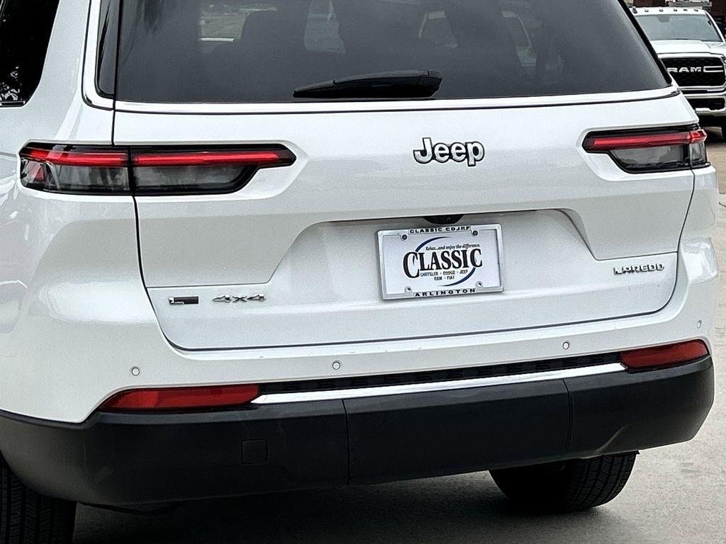 Jeep Grand Cherokee L Laredo 4WD 2023