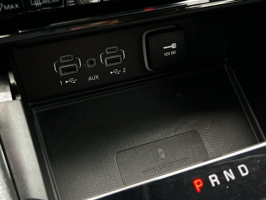 Jeep Grand Cherokee L Laredo 4WD 2023