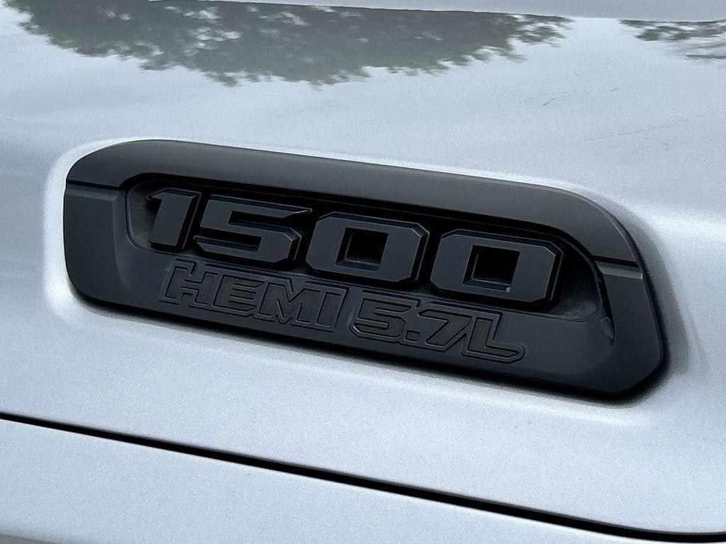 RAM 1500 Big Horn Crew Cab SWB 2WD 2020