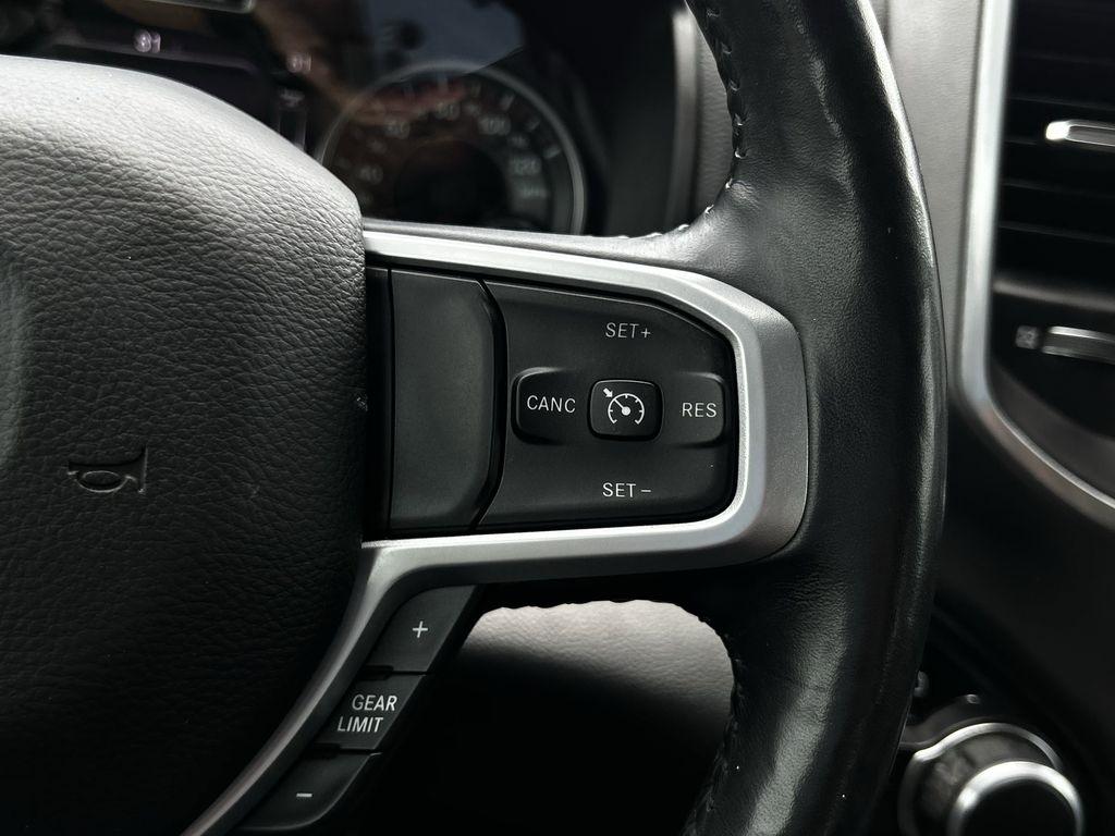 RAM 1500 Big Horn Crew Cab SWB 2WD 2020