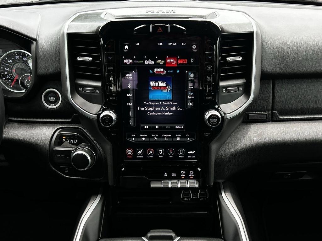 RAM 1500 Big Horn Crew Cab SWB 2WD 2020
