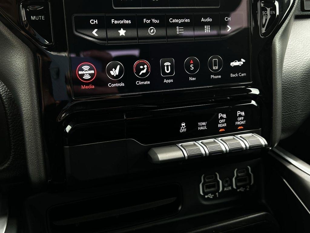 RAM 1500 Big Horn Crew Cab SWB 2WD 2020