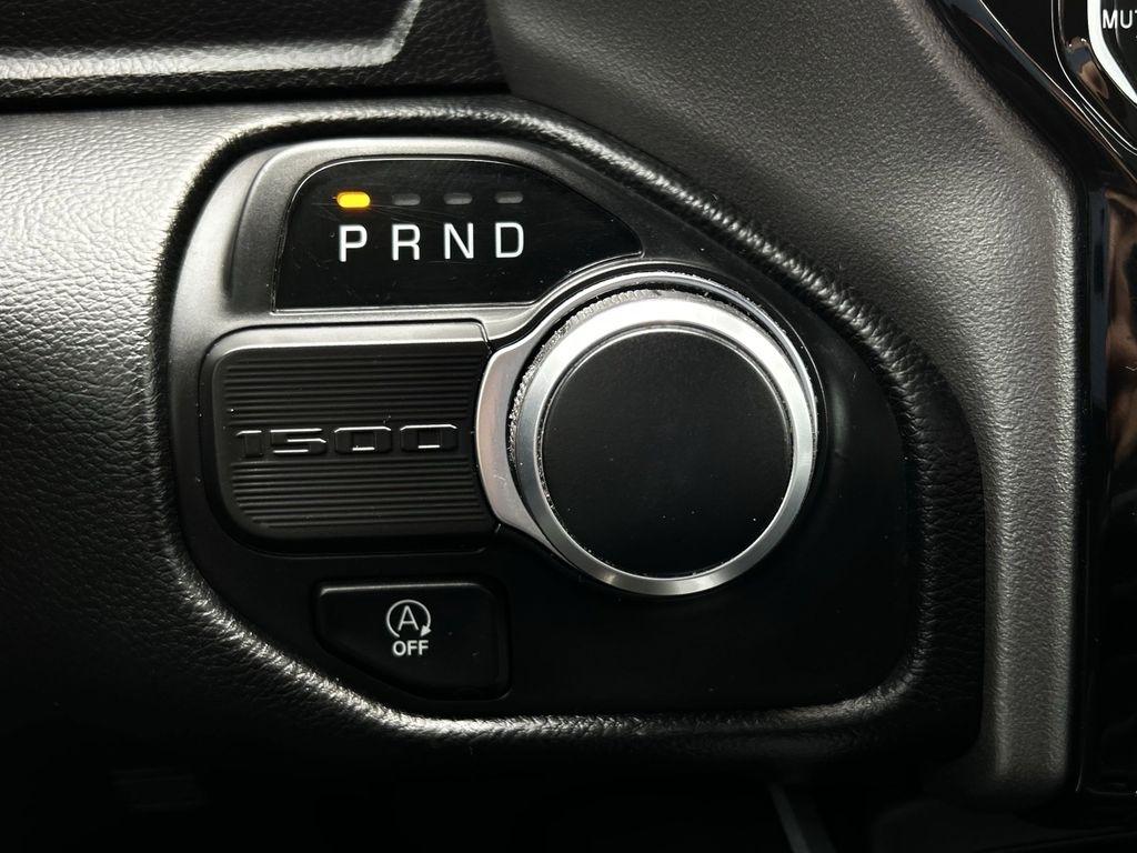 RAM 1500 Big Horn Crew Cab SWB 2WD 2020