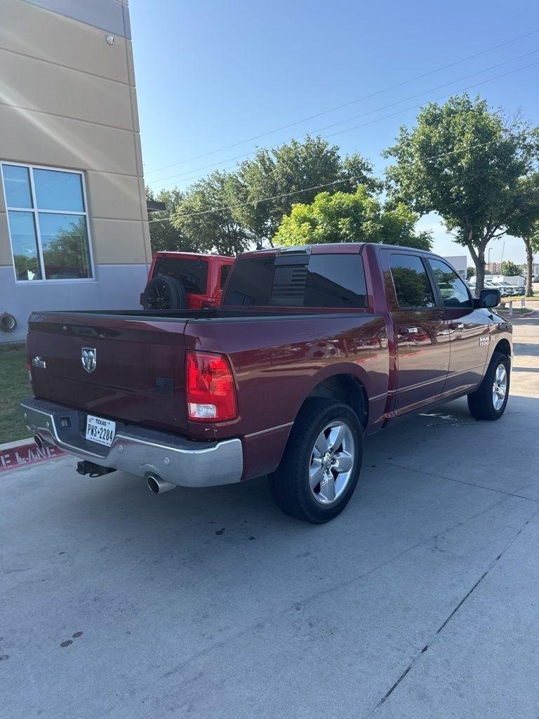 RAM 1500 SLT Crew Cab SWB 2WD 2016