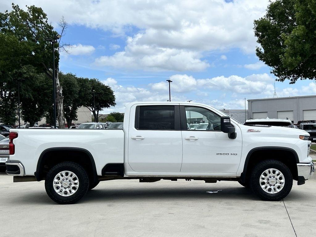 Chevrolet Silverado 2500HD LT Crew Cab Long Box 4WD 2024