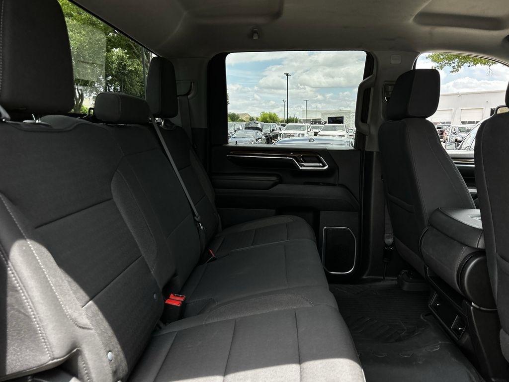 Chevrolet Silverado 2500HD LT Crew Cab Long Box 4WD 2024