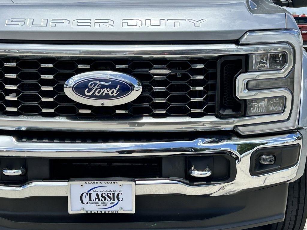 Ford F-450 SD XL Crew Cab DRW 4WD 2023