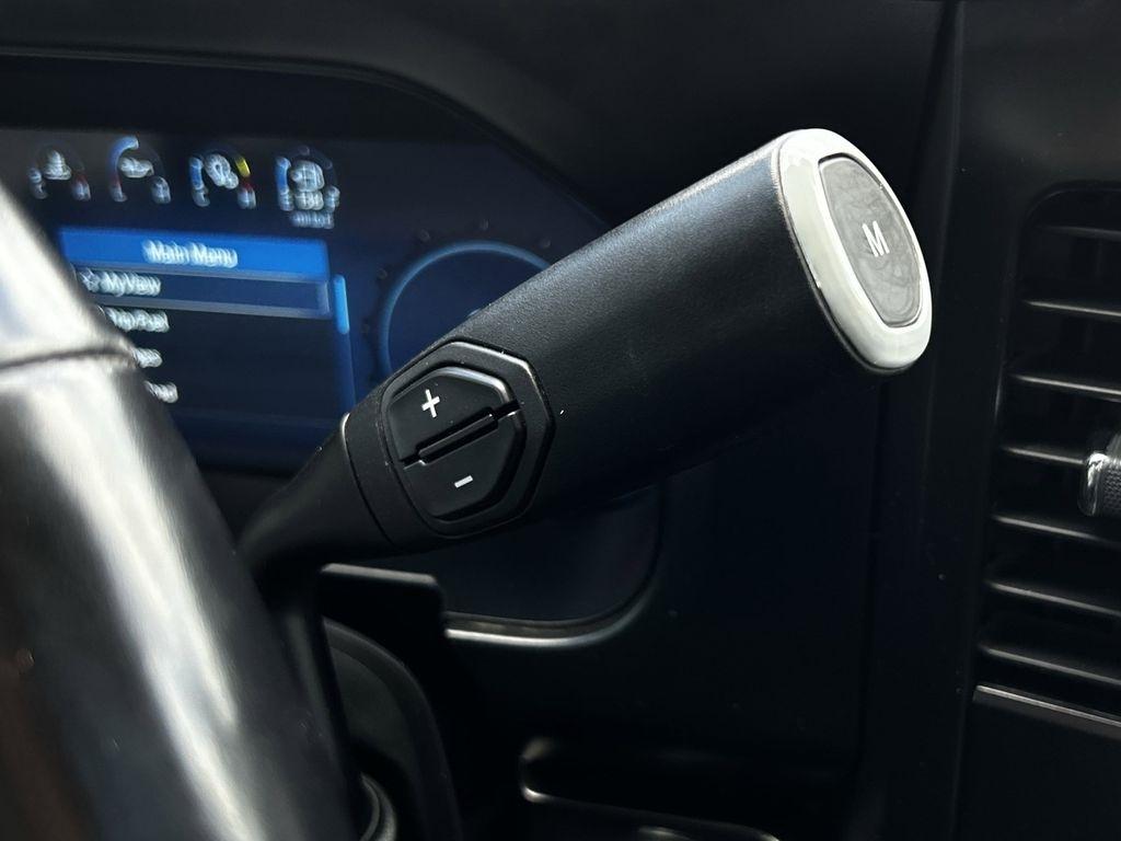 Ford F-450 SD XL Crew Cab DRW 4WD 2023