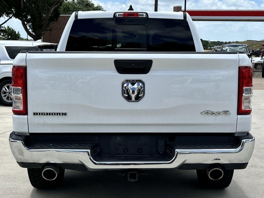 RAM 1500 Big Horn Crew Cab SWB 4WD 2023