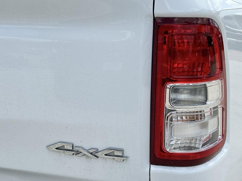 RAM 1500 Big Horn Crew Cab SWB 4WD 2023