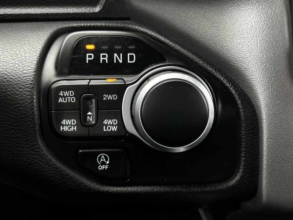 RAM 1500 Big Horn Crew Cab SWB 4WD 2023