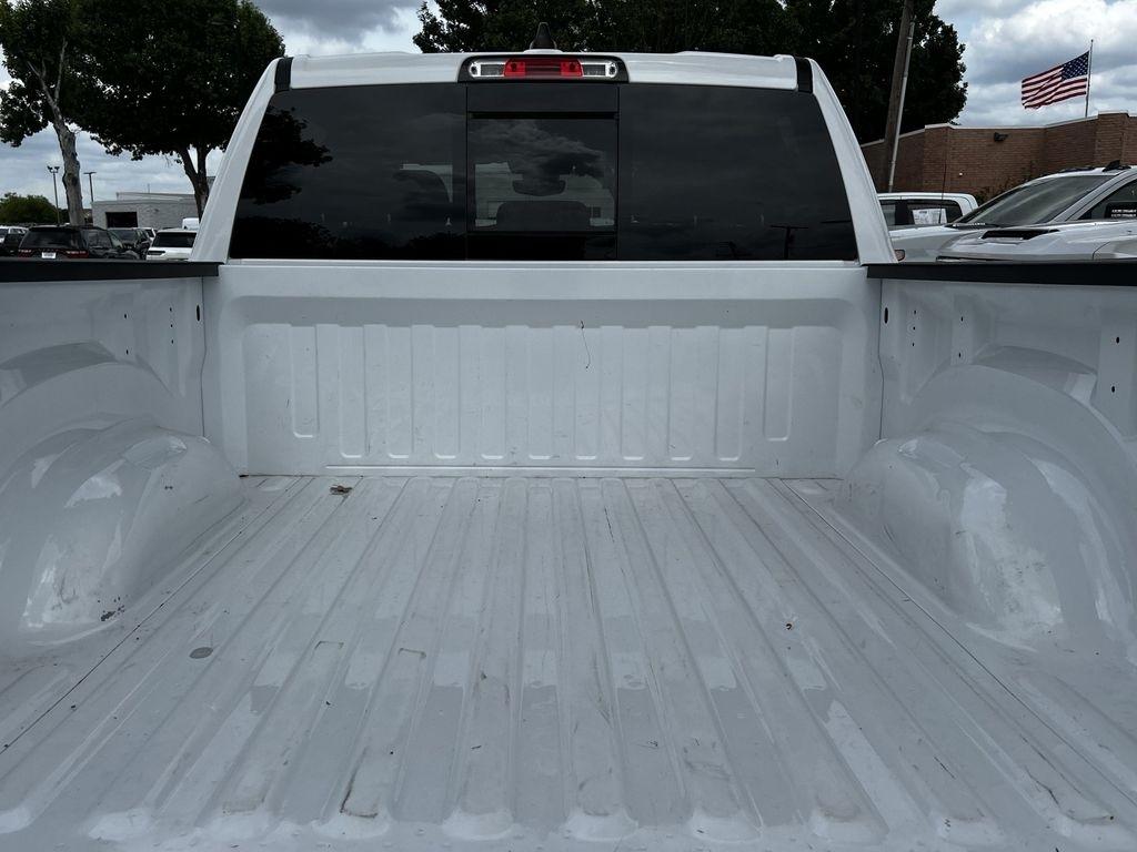 RAM 1500 Big Horn Crew Cab SWB 4WD 2023
