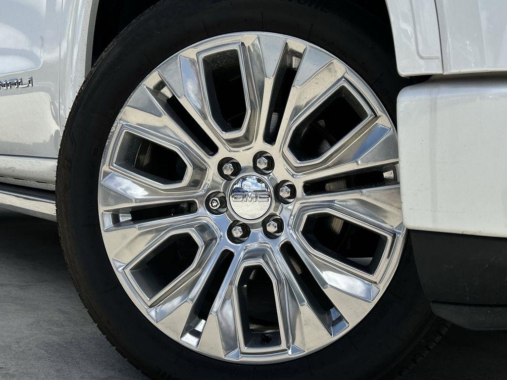 GMC Sierra 1500 Denali Crew Cab 2WD 2020