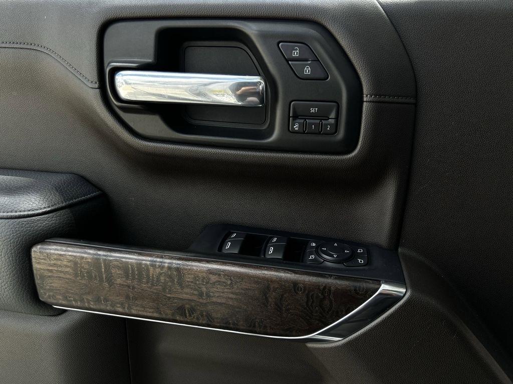 GMC Sierra 1500 Denali Crew Cab 2WD 2020