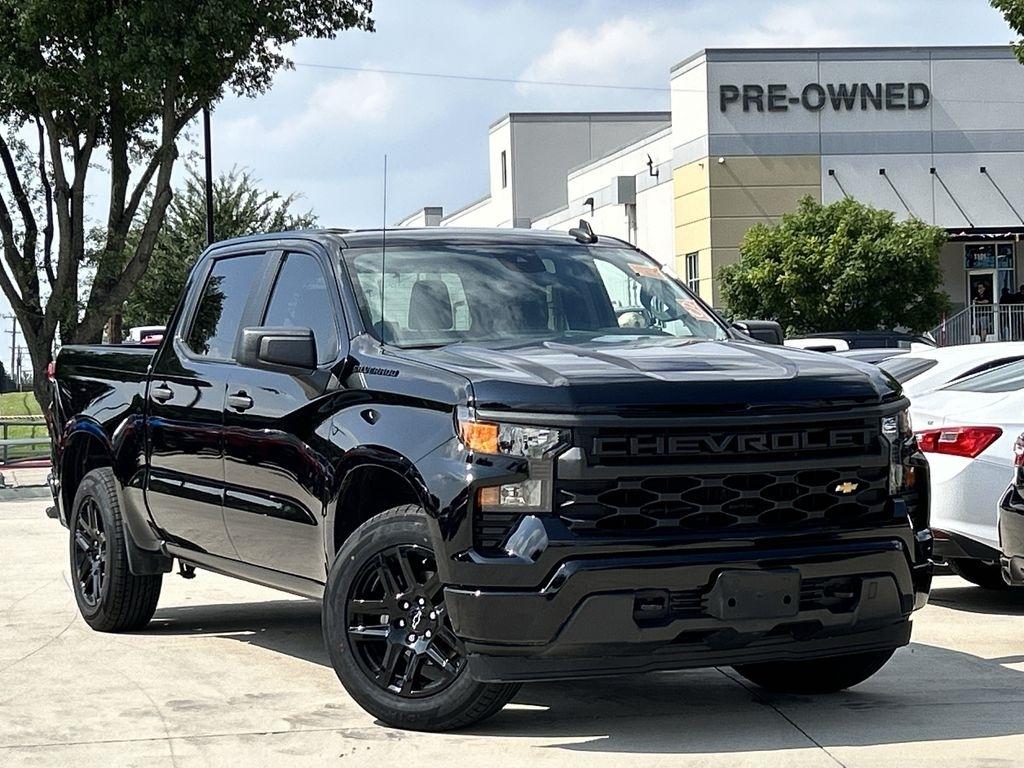 Chevrolet Silverado 1500 Custom Crew Cab 2WD 2023