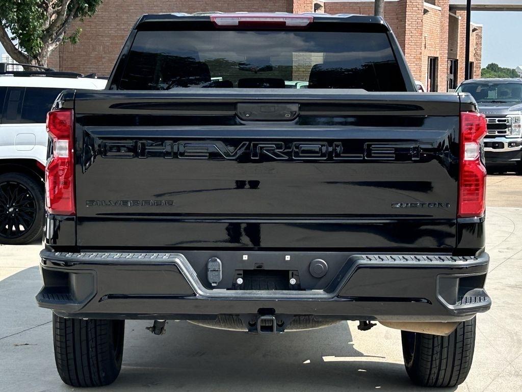 Chevrolet Silverado 1500 Custom Crew Cab 2WD 2023