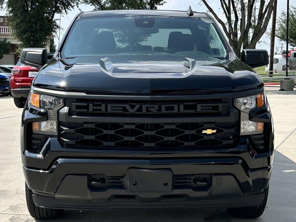 Chevrolet Silverado 1500 Custom Crew Cab 2WD 2023
