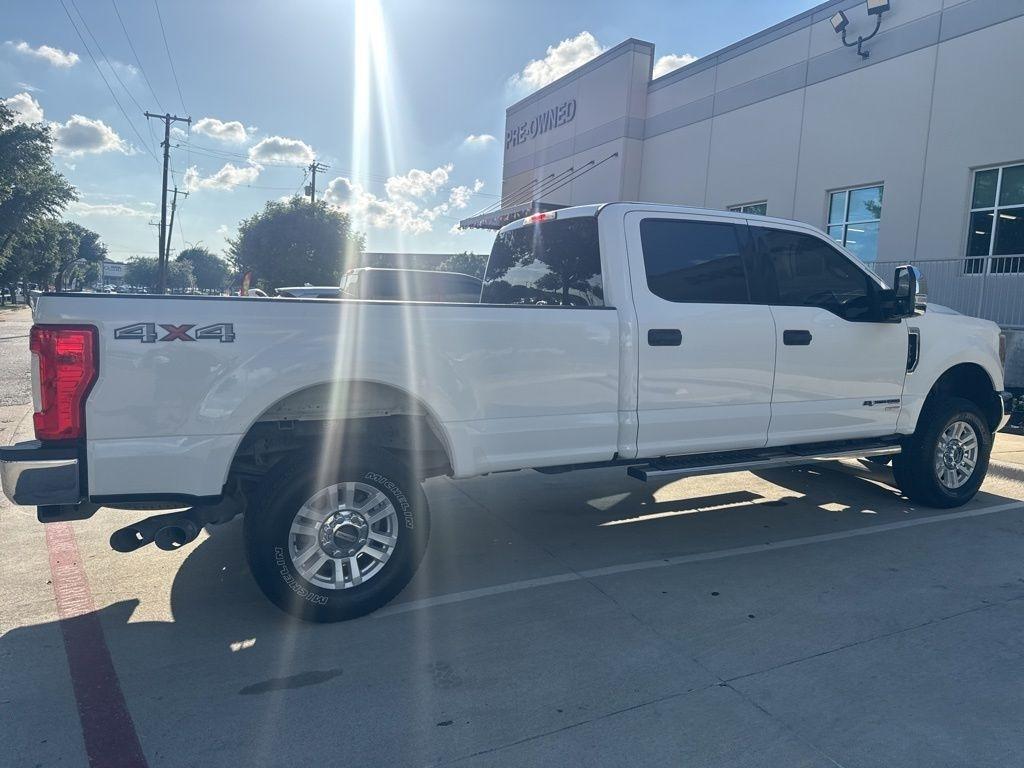 Ford F-250 SD XLT Crew Cab 4WD 2019