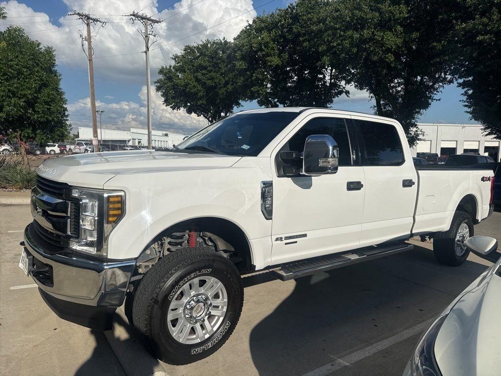 Ford F-250 SD XLT Crew Cab 4WD 2019