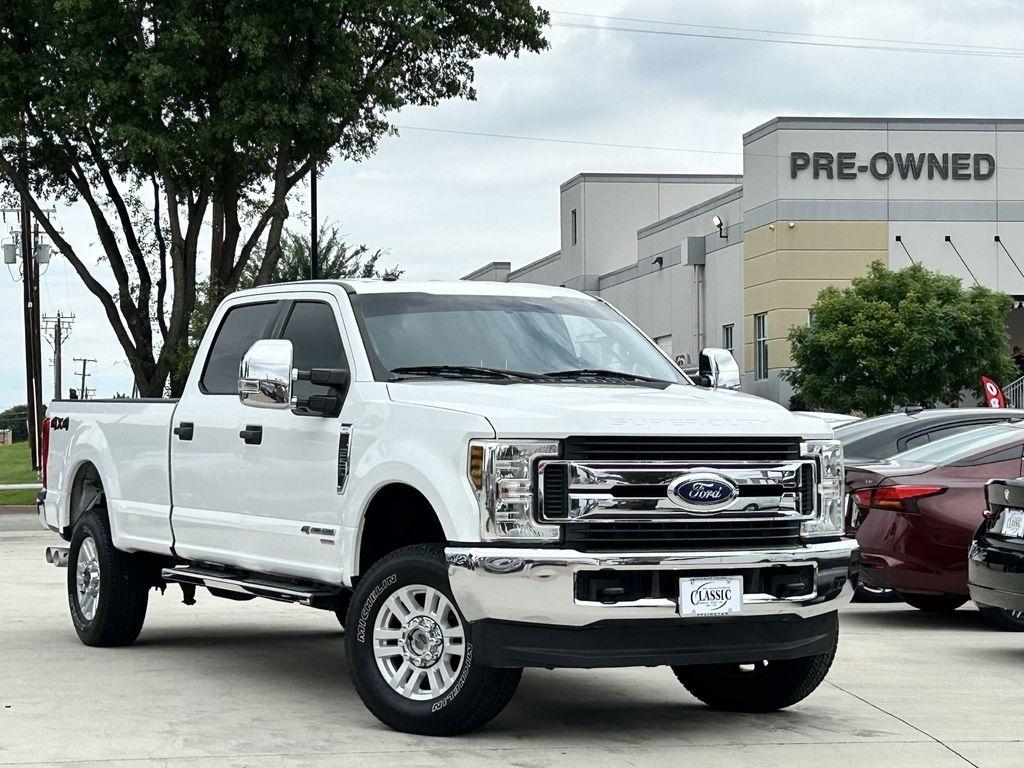 Ford F-250 SD XLT Crew Cab 4WD 2019