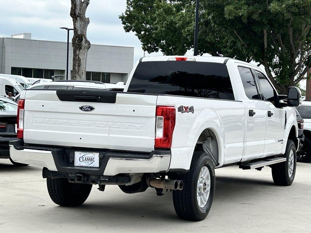 Ford F-250 SD XLT Crew Cab 4WD 2019