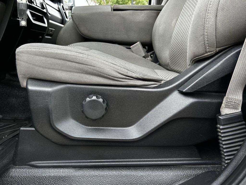 Ford F-250 SD XLT Crew Cab 4WD 2019