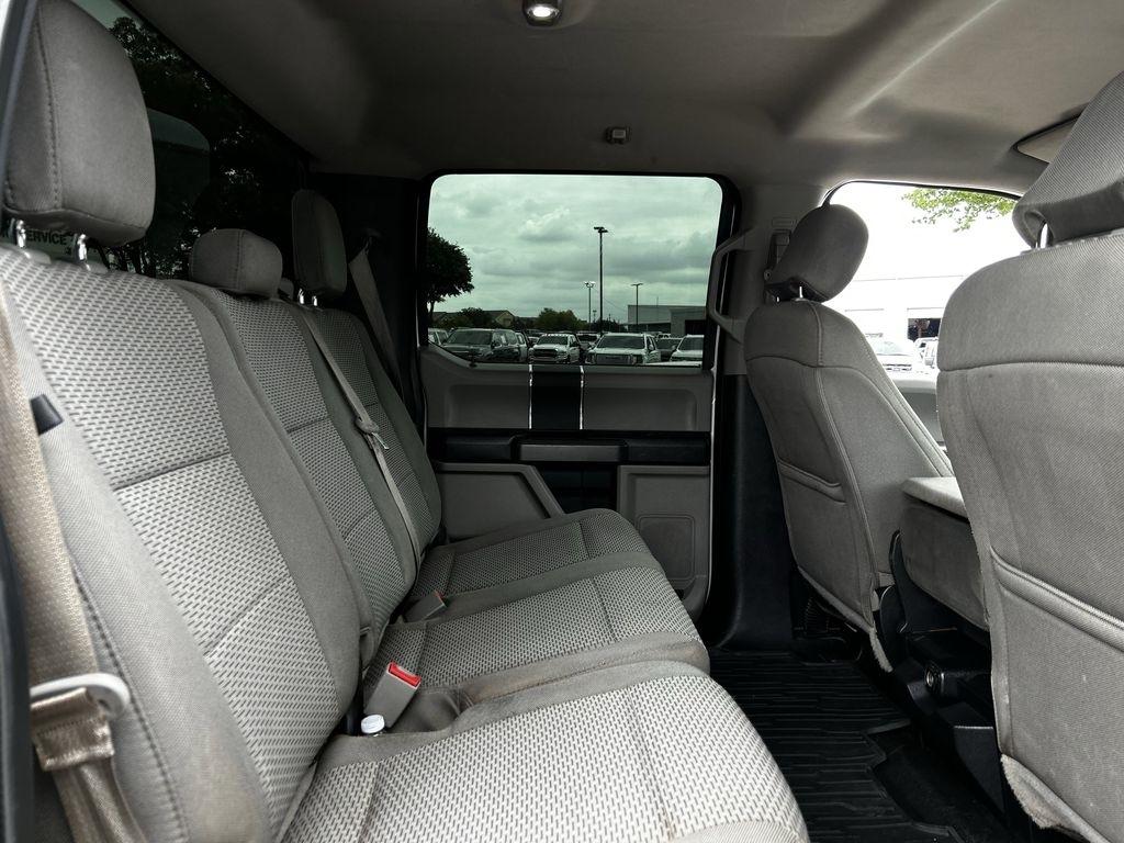 Ford F-250 SD XLT Crew Cab 4WD 2019