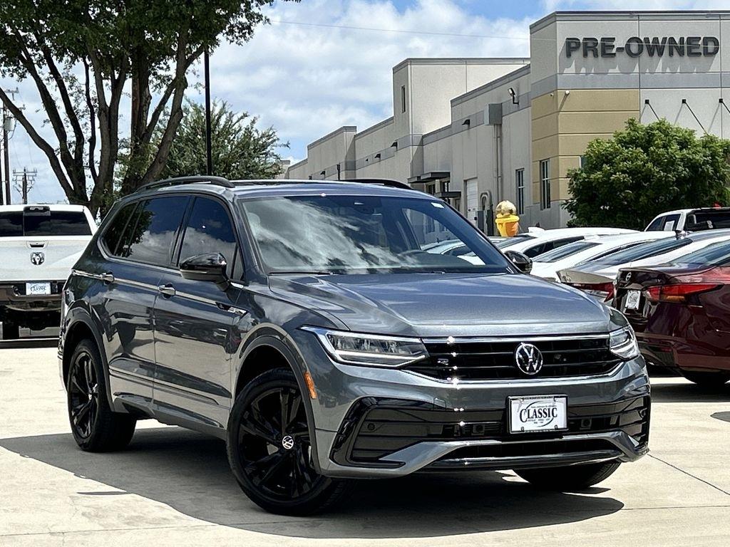 Volkswagen Tiguan SE R-Line Black 2024