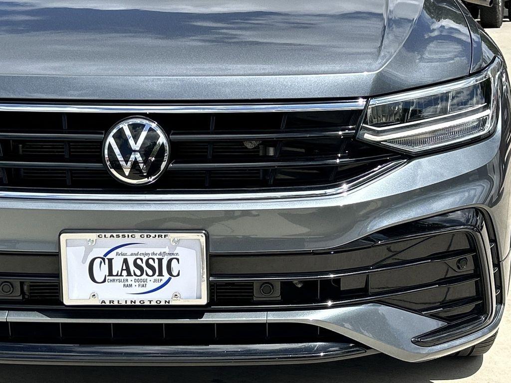 Volkswagen Tiguan SE R-Line Black 2024