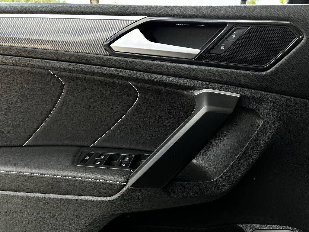 Volkswagen Tiguan SE R-Line Black 2024
