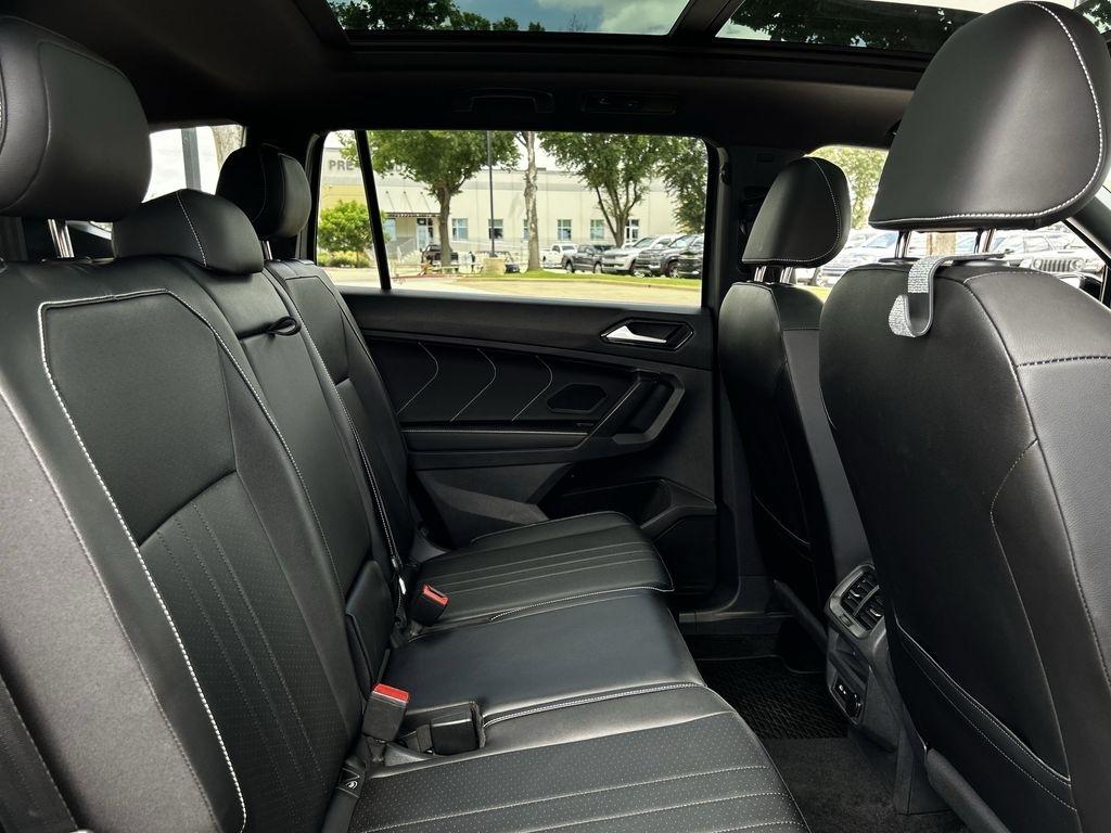 Volkswagen Tiguan SE R-Line Black 2024