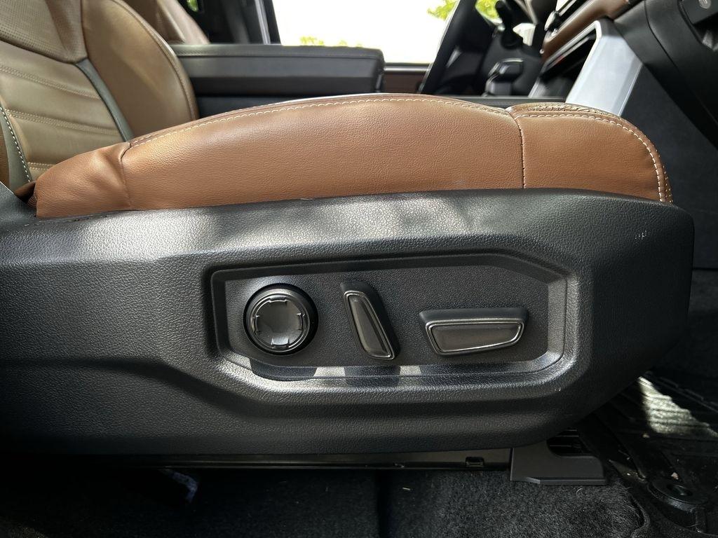 Toyota Tundra 1794 CrewMax 4WD 2023
