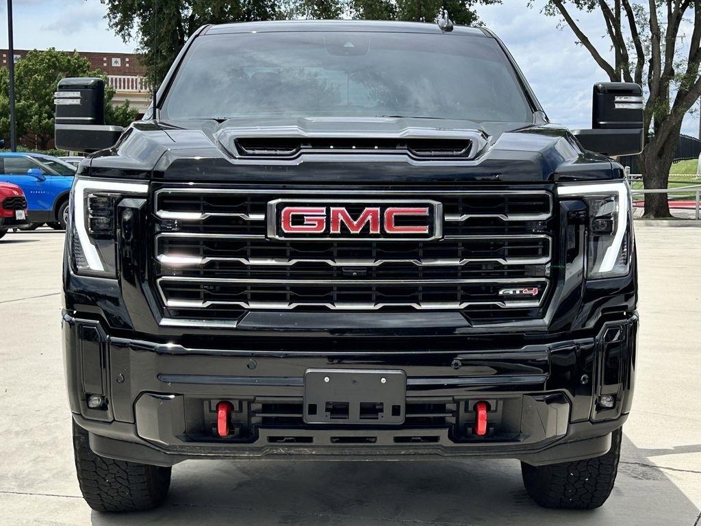 GMC Sierra 2500HD AT4 Crew Cab 4WD 2025