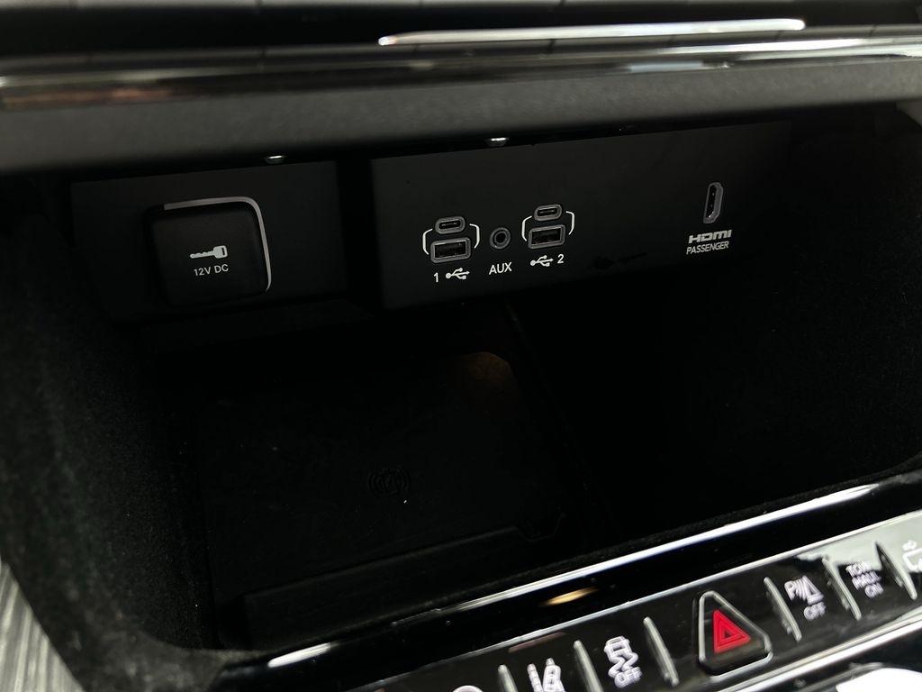 Jeep Wagoneer Series II 2022