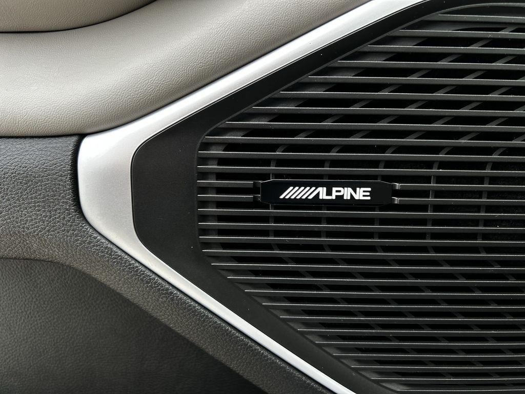 Jeep Wagoneer Series II 2022