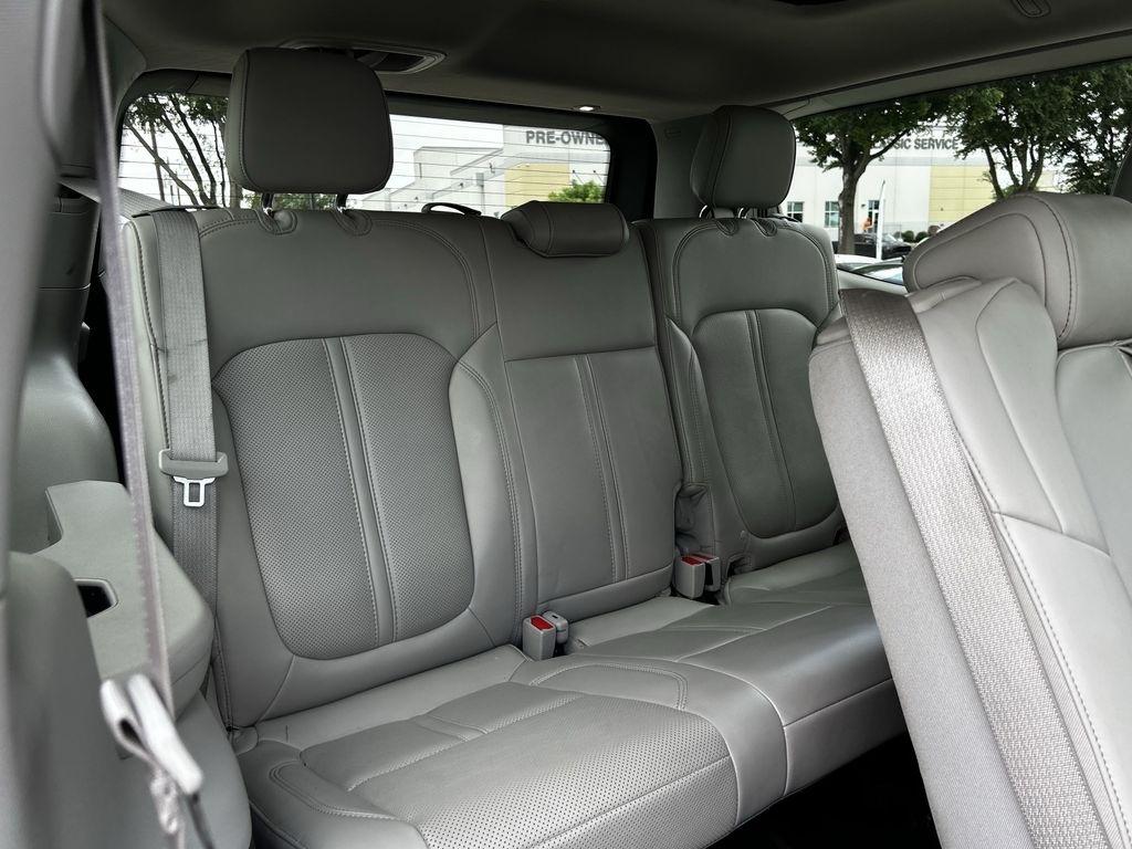 Jeep Wagoneer Series II 2022