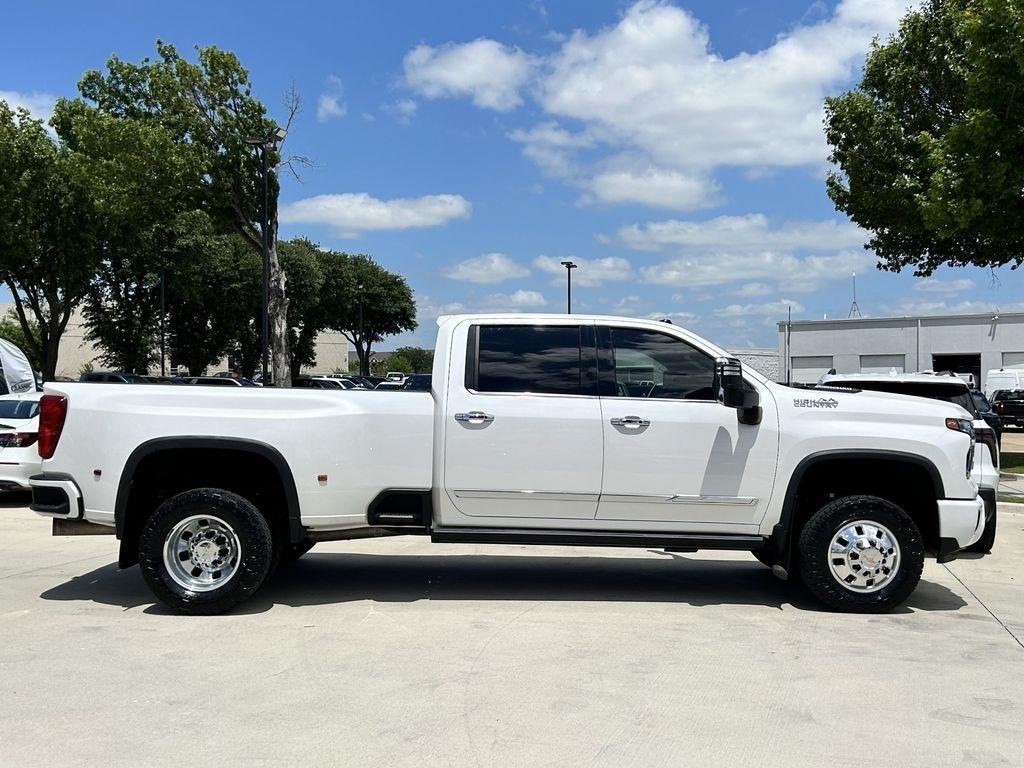 Chevrolet Silverado 3500HD High Country Crew Cab 4WD 2024