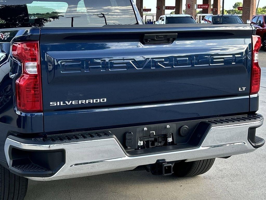Chevrolet Silverado 1500 LT-L Crew Cab 4WD 2023