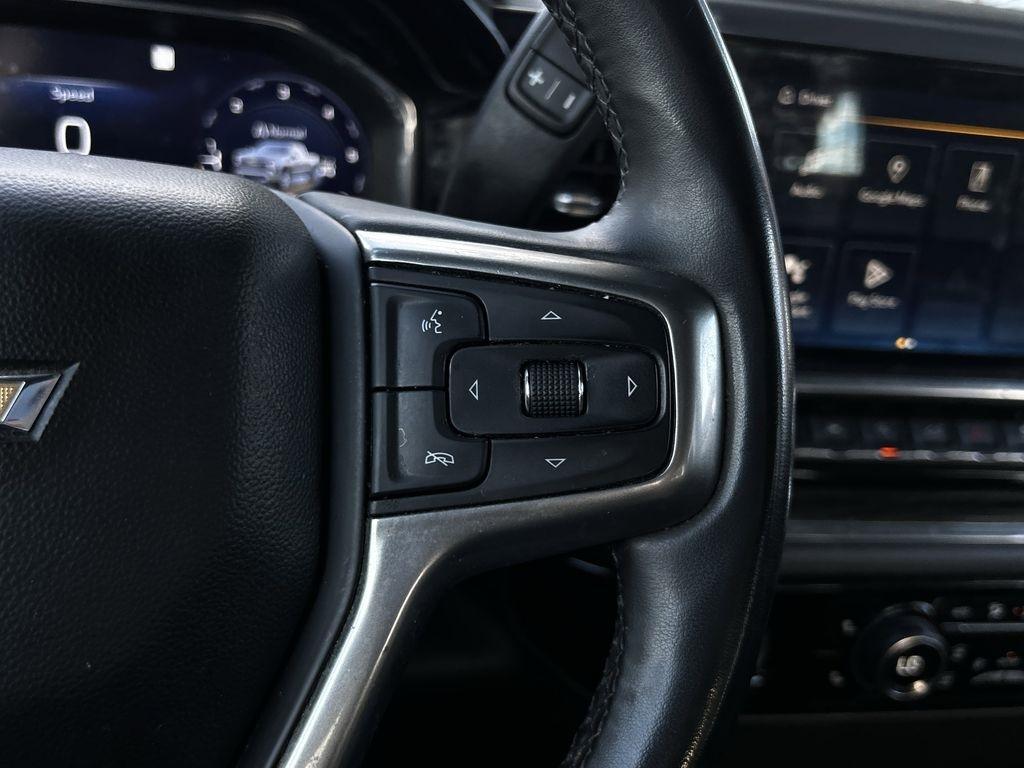 Chevrolet Silverado 1500 LT-L Crew Cab 4WD 2023