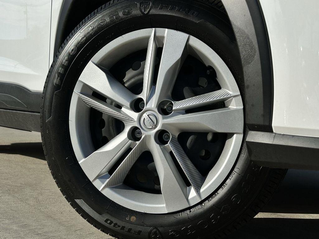 Nissan Kicks S 2025