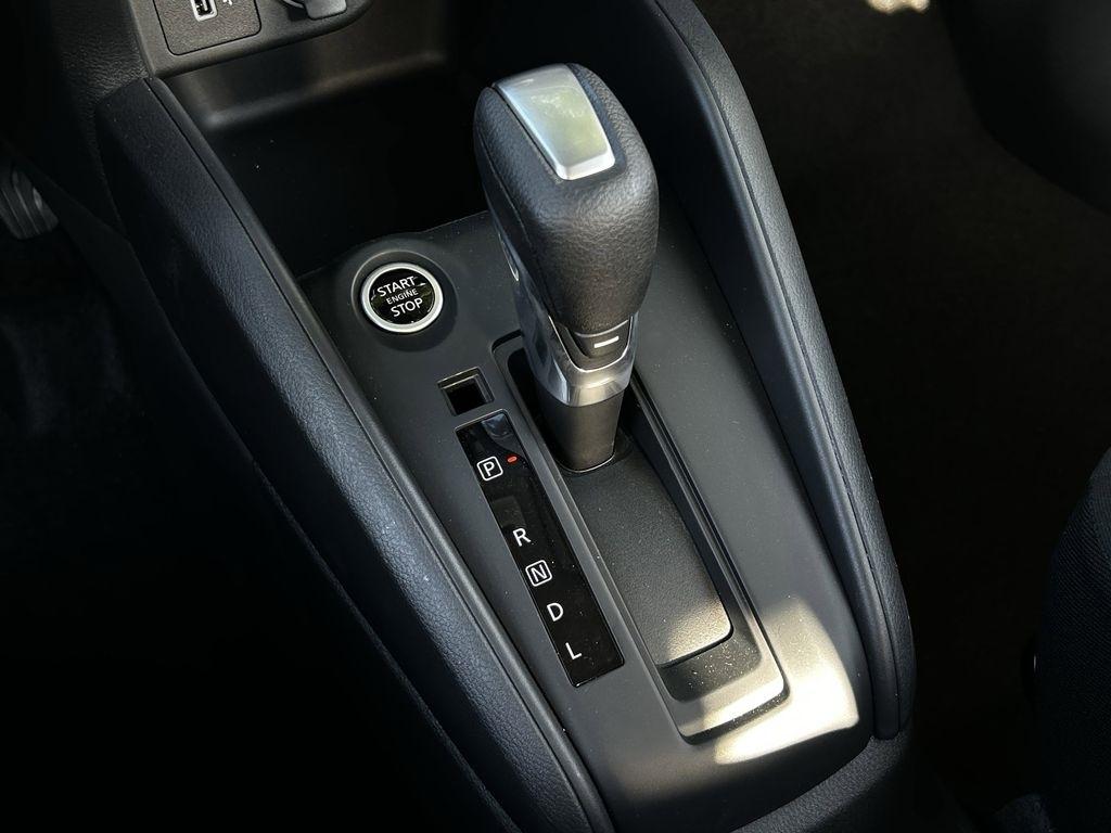 Nissan Kicks S 2025