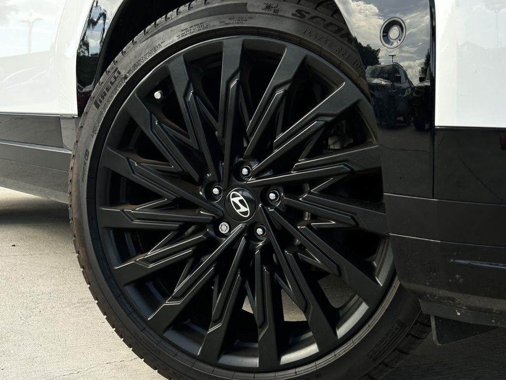Hyundai Santa Fe Calligraphy AWD 2025