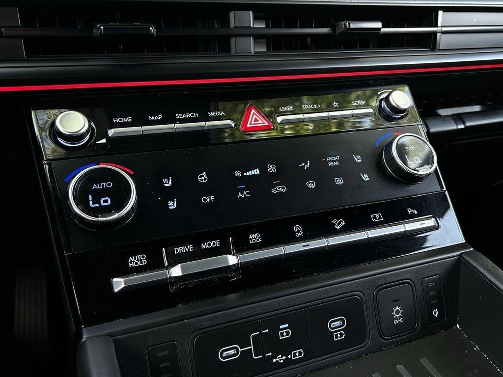 Hyundai Santa Fe Calligraphy AWD 2025